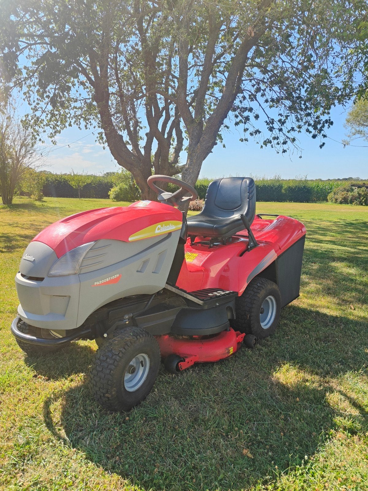 Colombia PA200PT102H gazontractor, 129u, onderhouden, Ophalen of Verzenden, Zo goed als nieuw, Colombia, 90 tot 120 cm