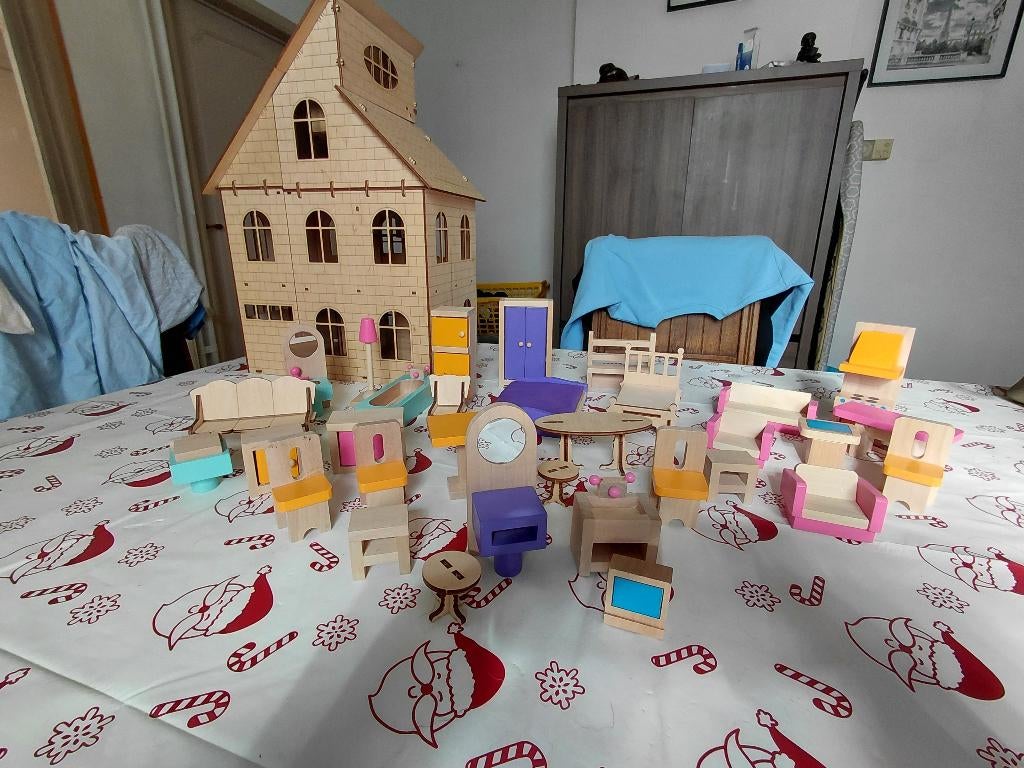 Poppenhuis met toe behoren, Hobby en Vrije tijd, Ophalen