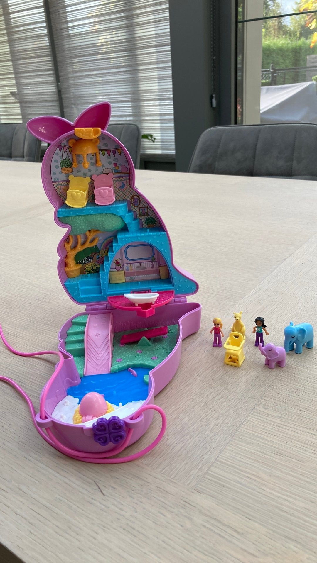 Polly Pocket Mini-universum kangoeroe met zak, Ophalen, Zo goed als nieuw