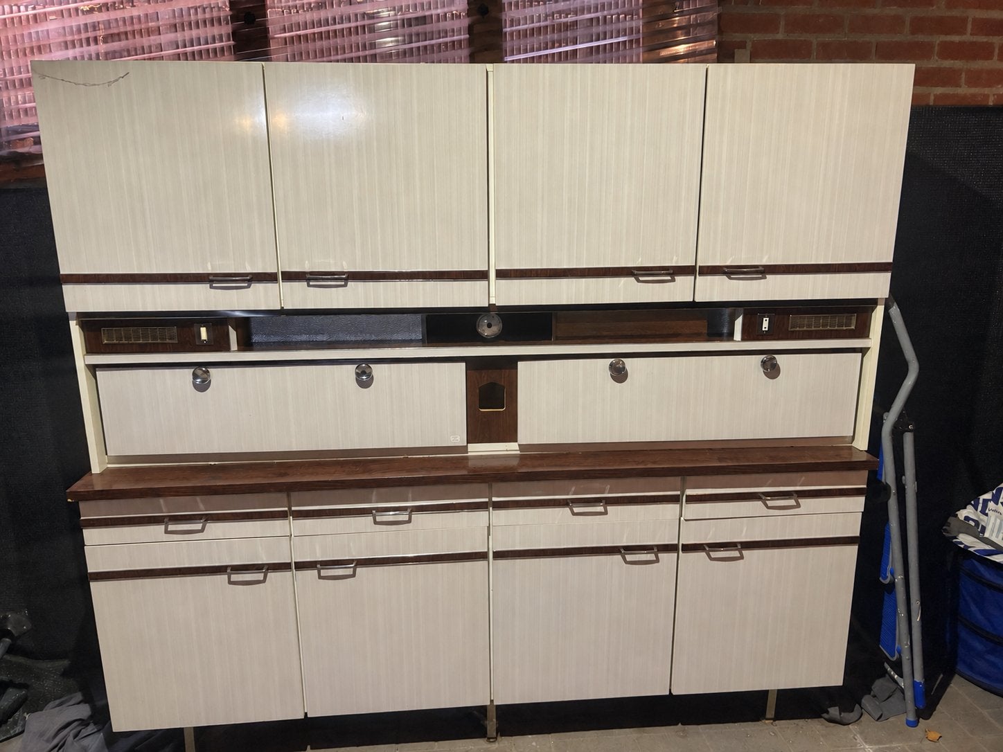 Gratis op te halen – retro keukenkast, Huis en Inrichting, Ophalen, Gebruikt