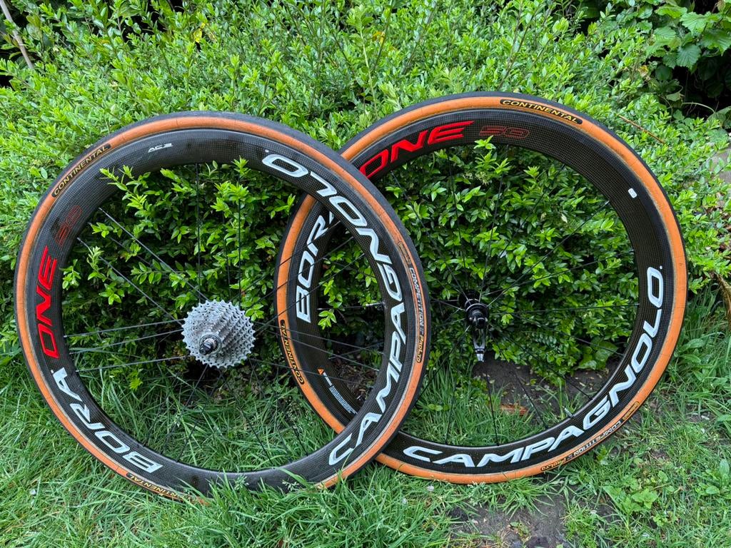 Gevraagd campagnolo bora of hyperons wielen voor tubes, Fietsen en Brommers, Ophalen, Zo goed als nieuw