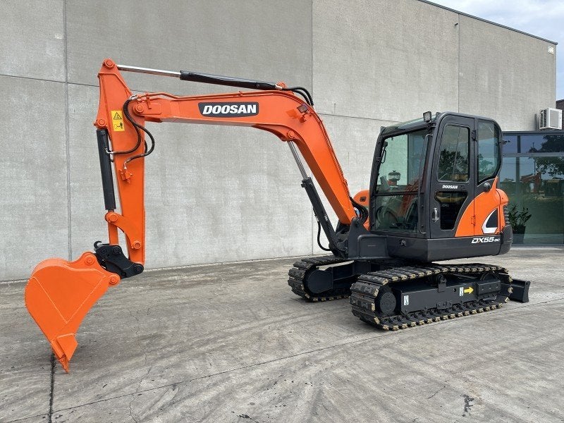 2018 Doosan DX55-9C Midigraafmachine, Zakelijke goederen, Graafmachine