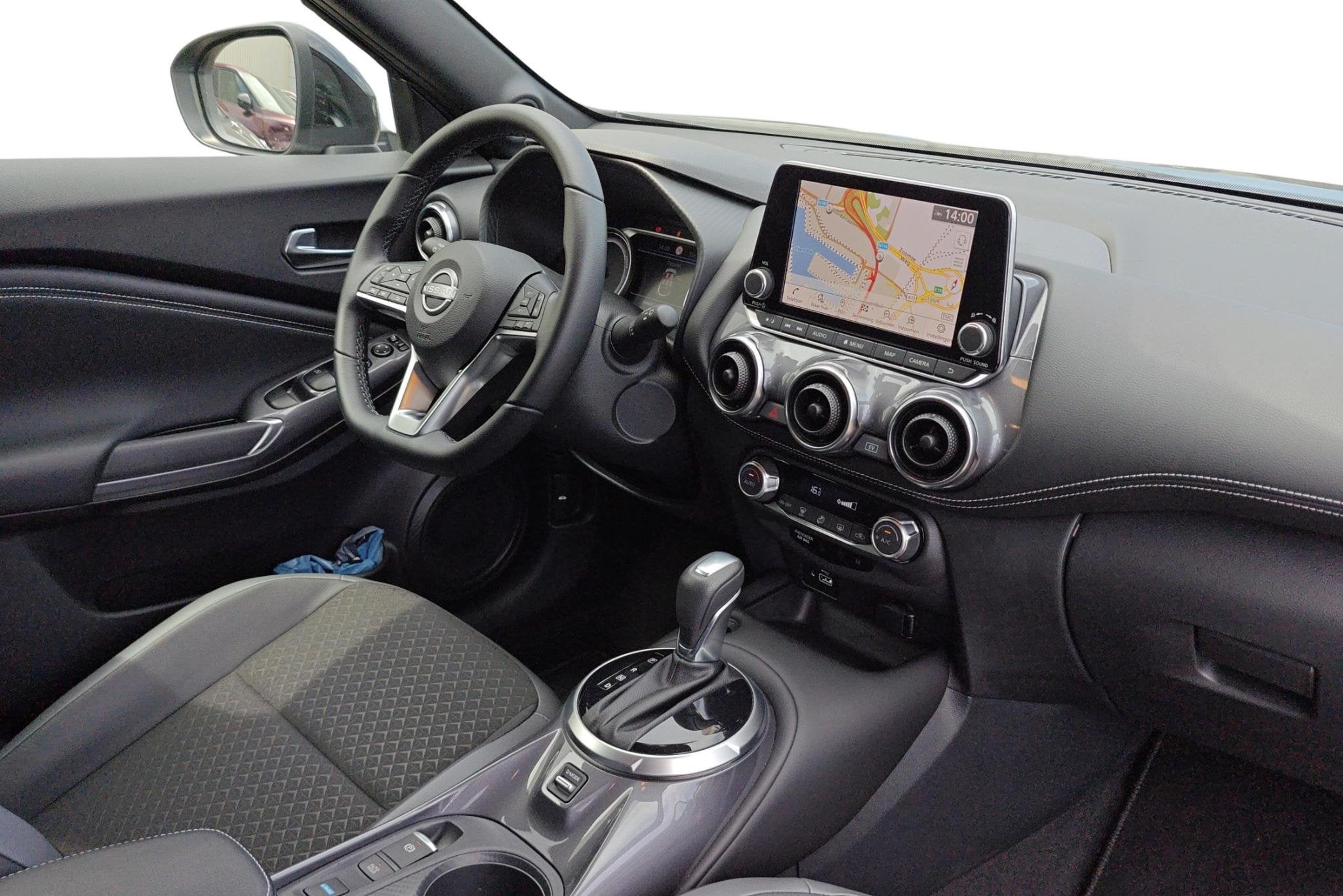 Nissan Juke 1.6 Hybrid 145 N-Design (automatique), Argent ou Gris, 750 kg, 109 g/km, Noir