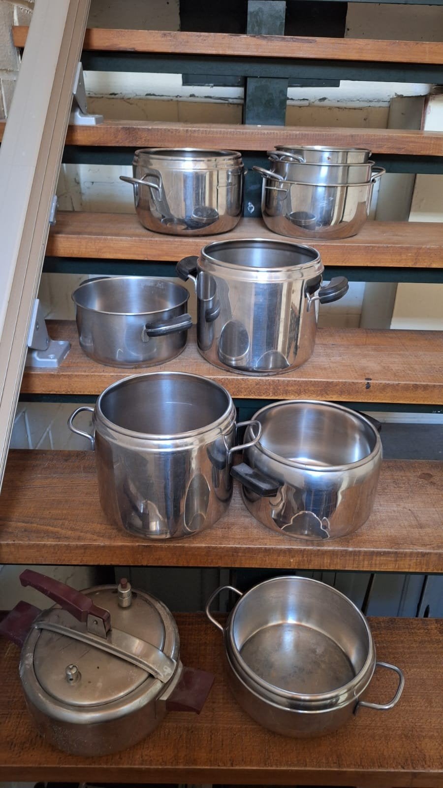 10 kookpotten Lagostina, waarvan 6 snelkookpan. geen deks, Huis en Inrichting, Ophalen, Snelkookpan