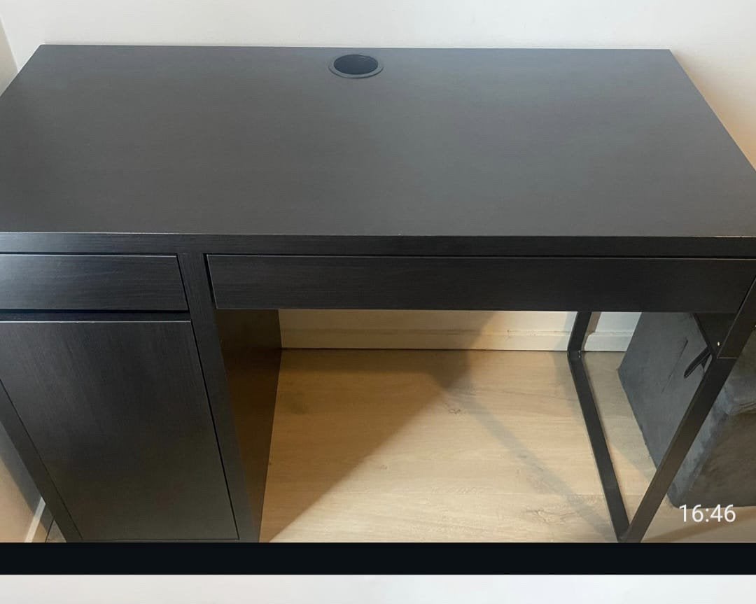 bureau noir comme neuf, Huis en Inrichting, Bureaus, IKEA, Zwart, Ophalen