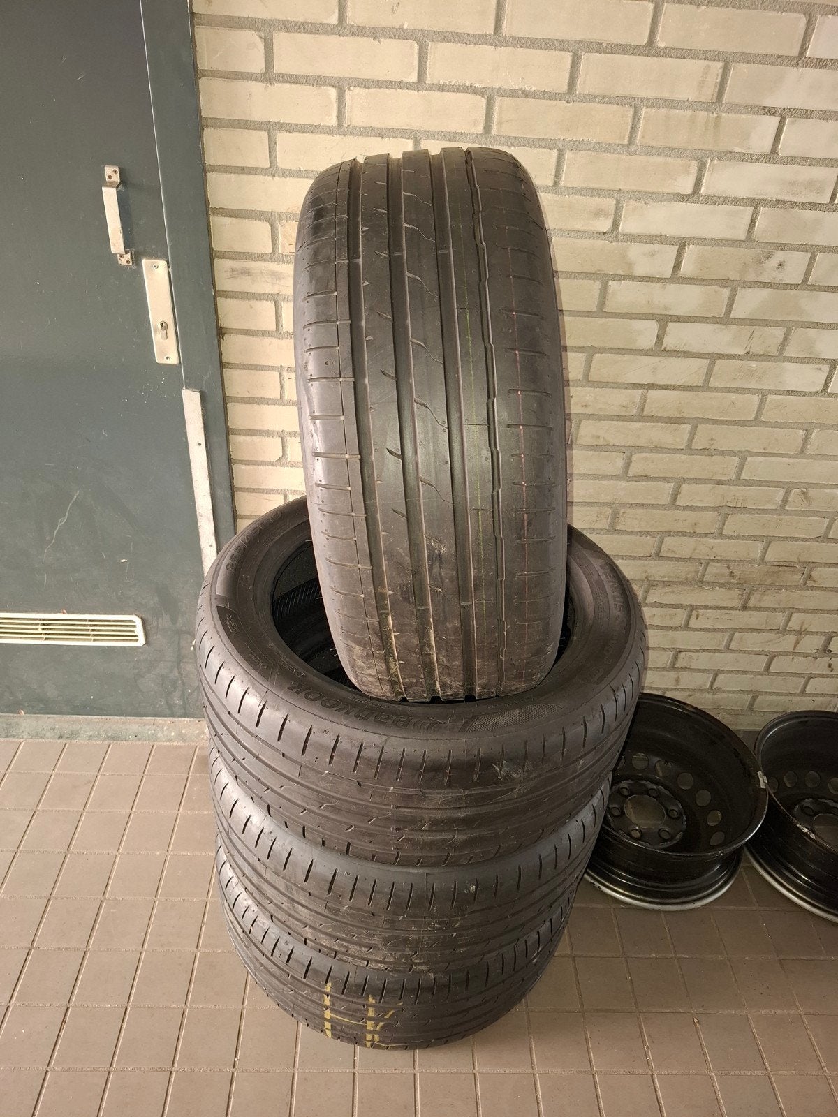 255 45 19 Hankook, Tesla modèle Y, Autos : Pièces & Accessoires, Pneus & Jantes, Neuf, 255 mm, Enlèvement ou Envoi, Pneus été
