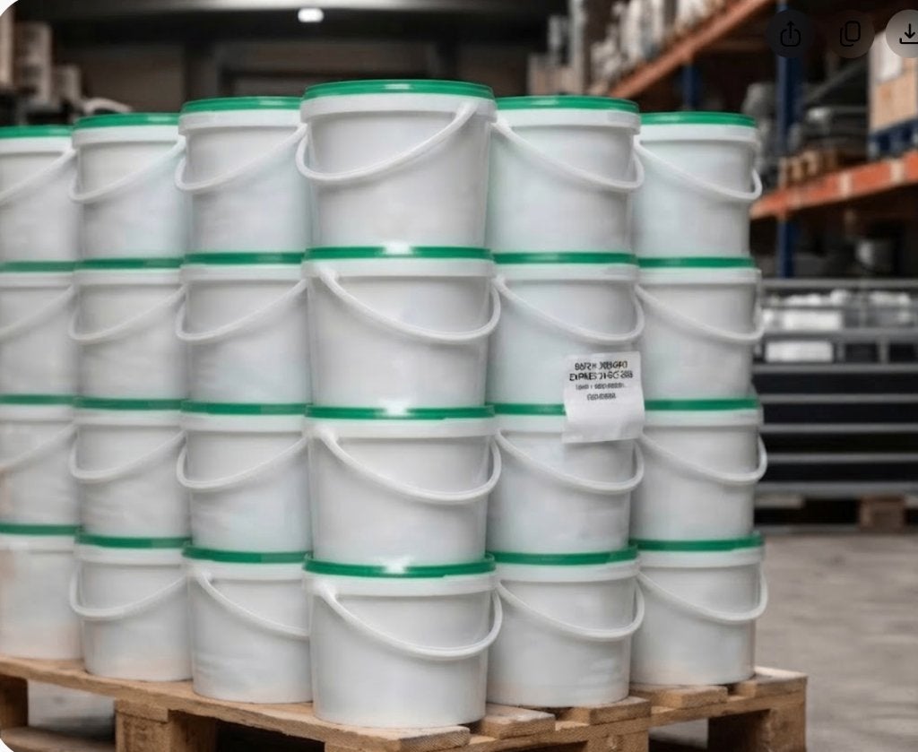witte muurverf 4,5 euro /liter, Doe-het-zelf en Bouw, Ophalen, Gebruikt, Wit, Verf
