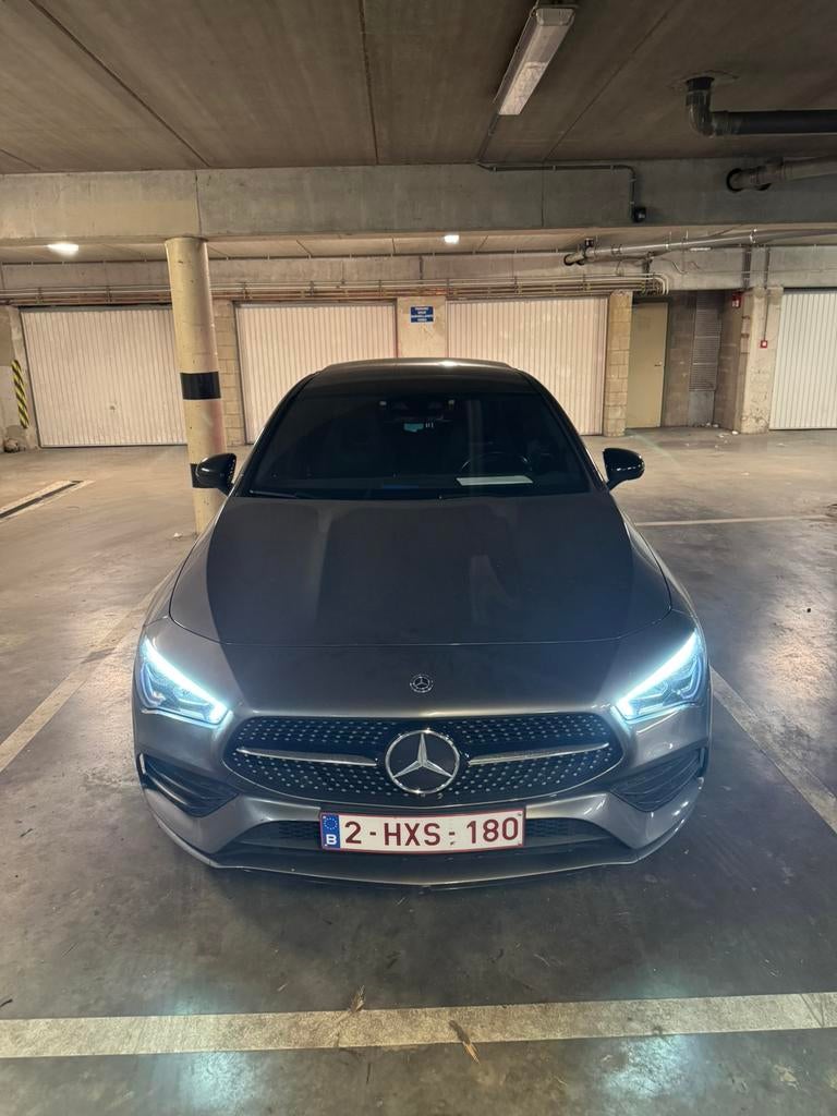 Mercedes 180 amg line, Autos, Mercedes-Benz, Entreprise, CLA, Essence, Euro 6, Coupé, 4 portes, Automatique, Argent ou Gris, Enlèvement