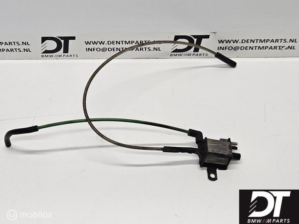 Vacuum ventiel inlaat BMW M5 E34 S38 11741742711, Gebruikt, Ophalen of Verzenden, BMW, BMW