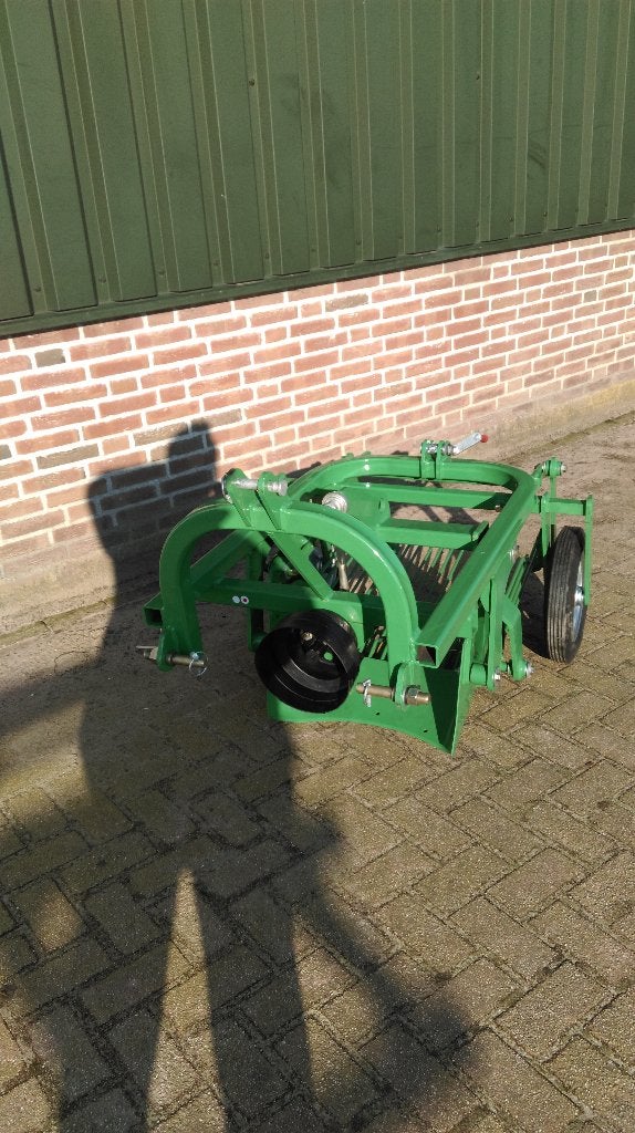 1 rij aardappelrooier, Ophalen