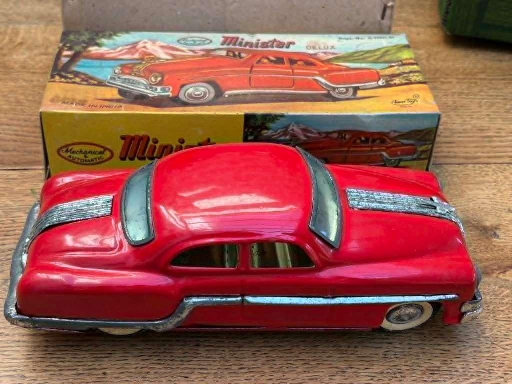 Onbespeelde antieke speelgoedauto metaal in originele doos, Antiek en Kunst, Ophalen of Verzenden