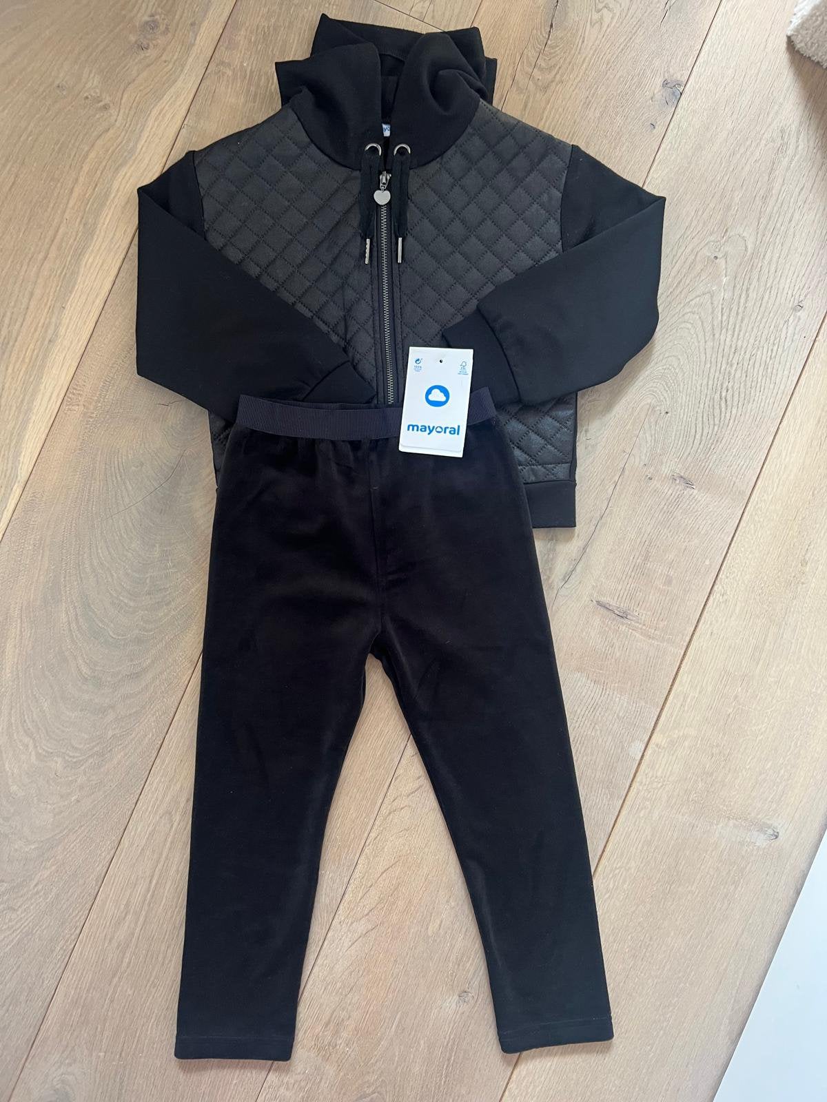Gilet (neuf) et legging Mayoral, Enfants & Bébés, Enlèvement, Comme neuf, Fille, Autres types