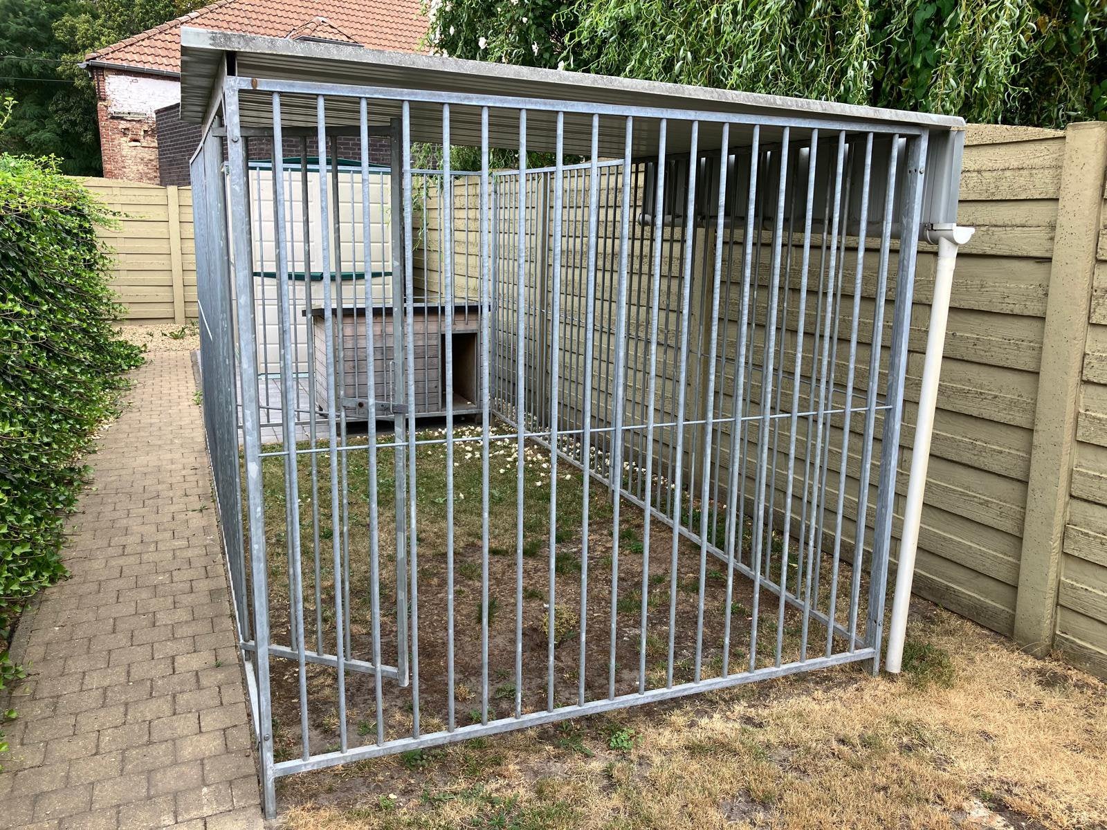 Stevige hondenkennel, Enlèvement ou Envoi, Comme neuf, 100 cm ou plus, Chenil chien