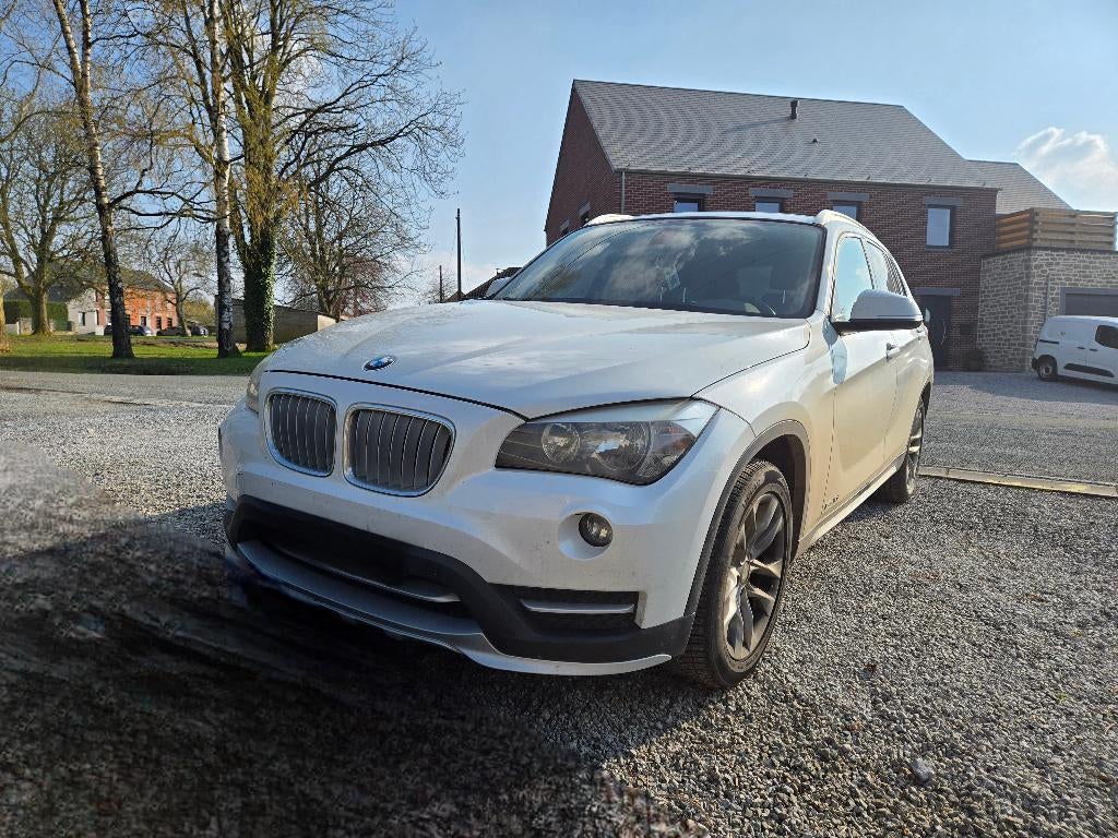 BMW X1 Xline, Autos, BMW, X1, Euro 5, Achat, Boîte manuelle