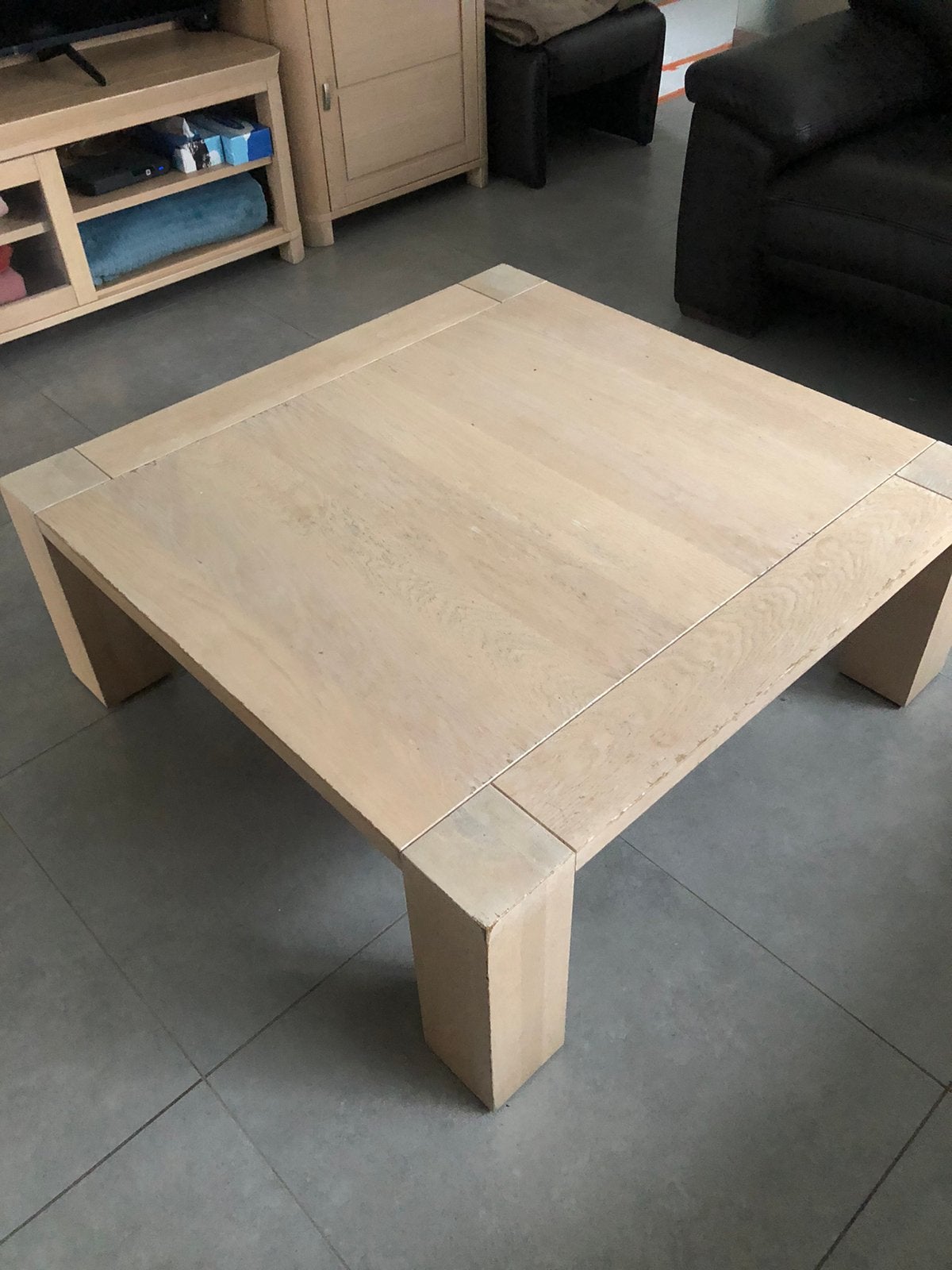 Tafel sallon echte eik, Ophalen, Zo goed als nieuw