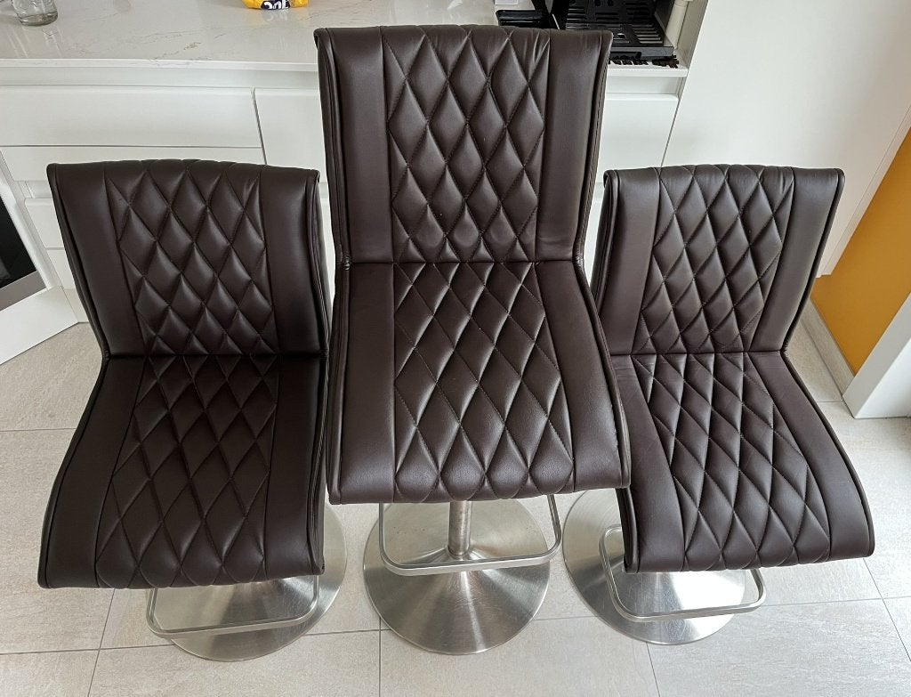 Set van 3 luxe lederen barkrukken - bruin, Huis en Inrichting, Barkrukken, Ophalen, Gebruikt, 60 tot 90 cm, Leer