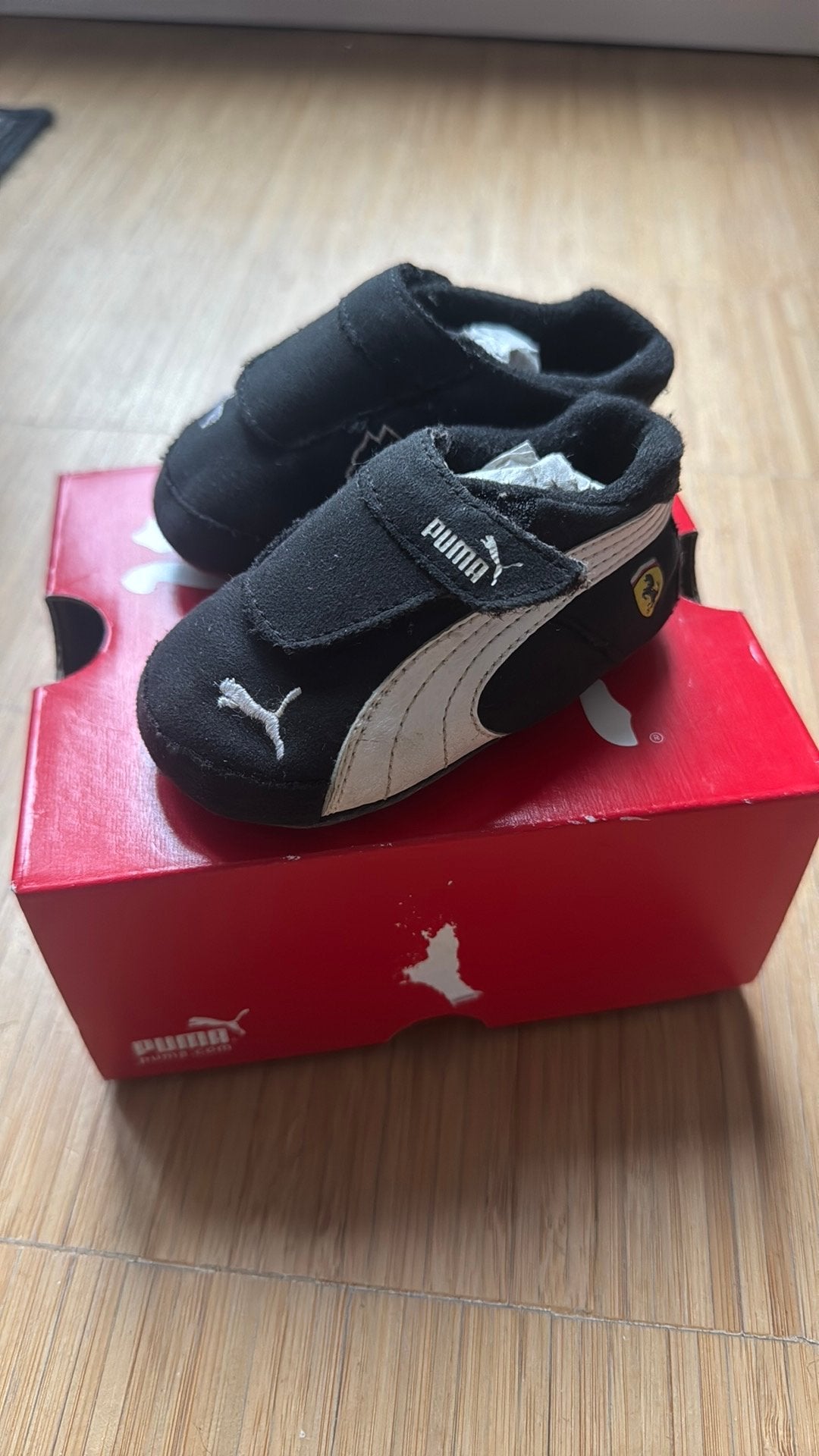 Puma Future Cat Maat 18 Ferrari, Kinderen en Baby's, Jongetje of Meisje, Ophalen of Verzenden, Gebruikt, Schoentjes