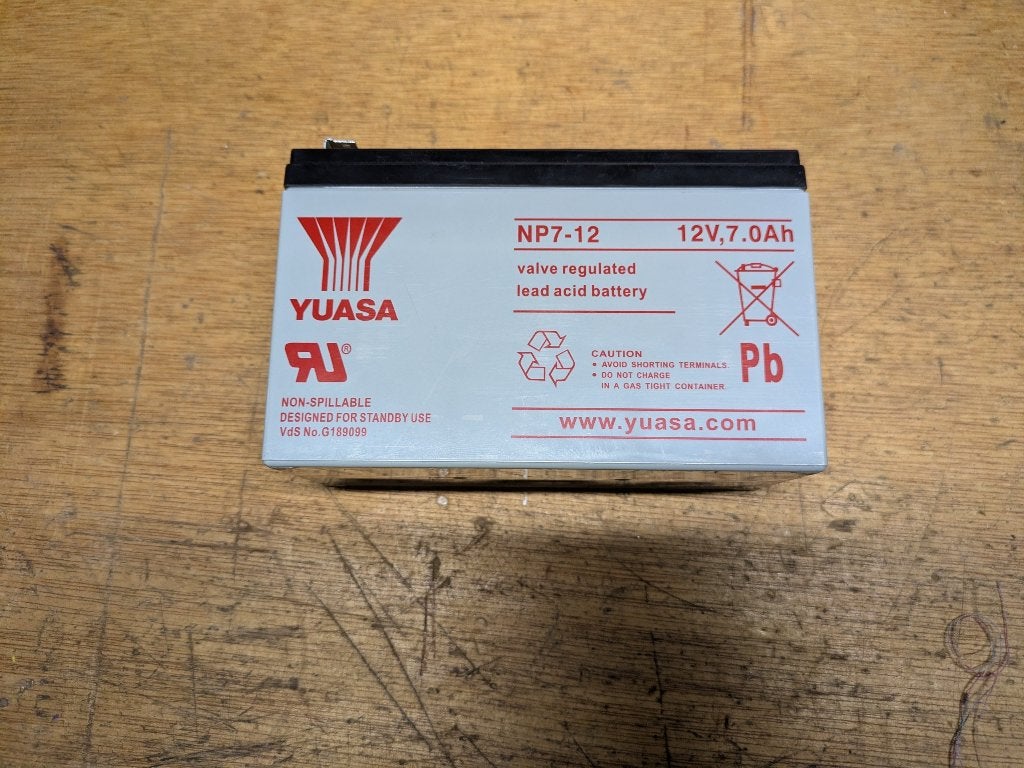 Yuasa NP7-12 loodbatterij 7 Ah, 12V – twee stuks, Nieuw