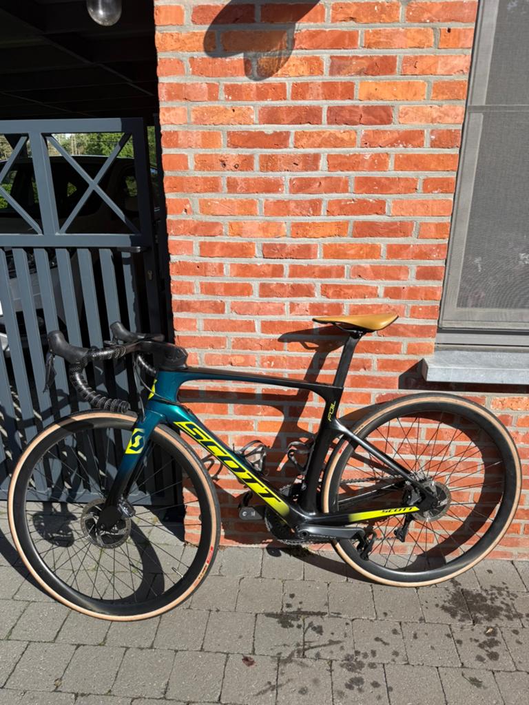 Scott Foil RC Di2 Carbon Aero S52, Enlèvement, Utilisé, Frein à disque, Vitesses