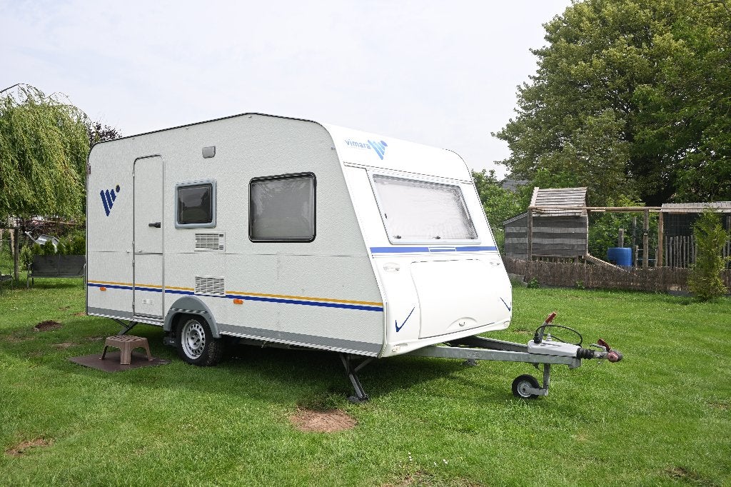 Caravan 'Knaus V400' 4 personen, Caravans en Kamperen, Vast bed, Schokbreker, 750 - 1000 kg, Particulier