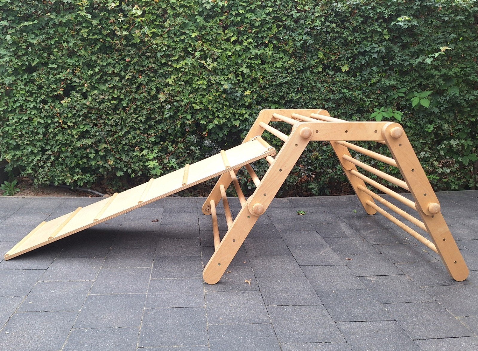 klimrek Ette Tete met glijbaan, Ophalen