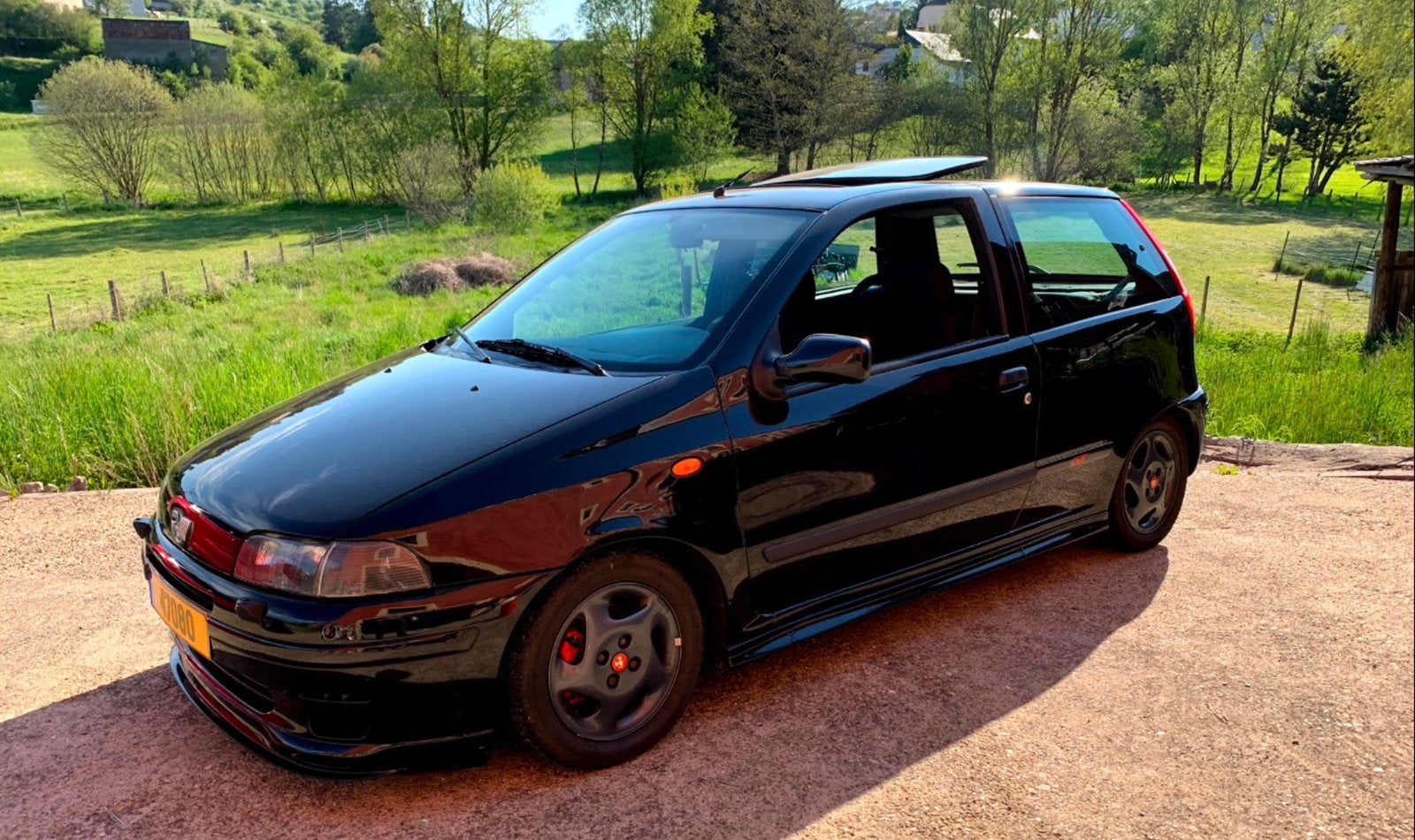 Fiat Punto GT, Auto's, Zwart, Zwart, 96 kW, Handgeschakeld