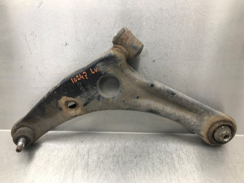 DRAAGARM LINKS VOOR ONDER Mitsubishi Colt (Z2 / Z3), Gebruikt, Mitsubishi