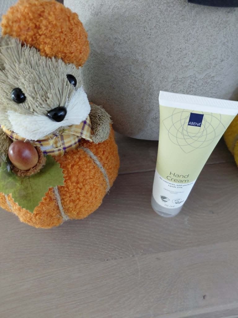 Handcrème Abena, Bijoux, Sacs & Beauté, Enlèvement ou Envoi, Neuf, Body lotion, Crème ou Huile