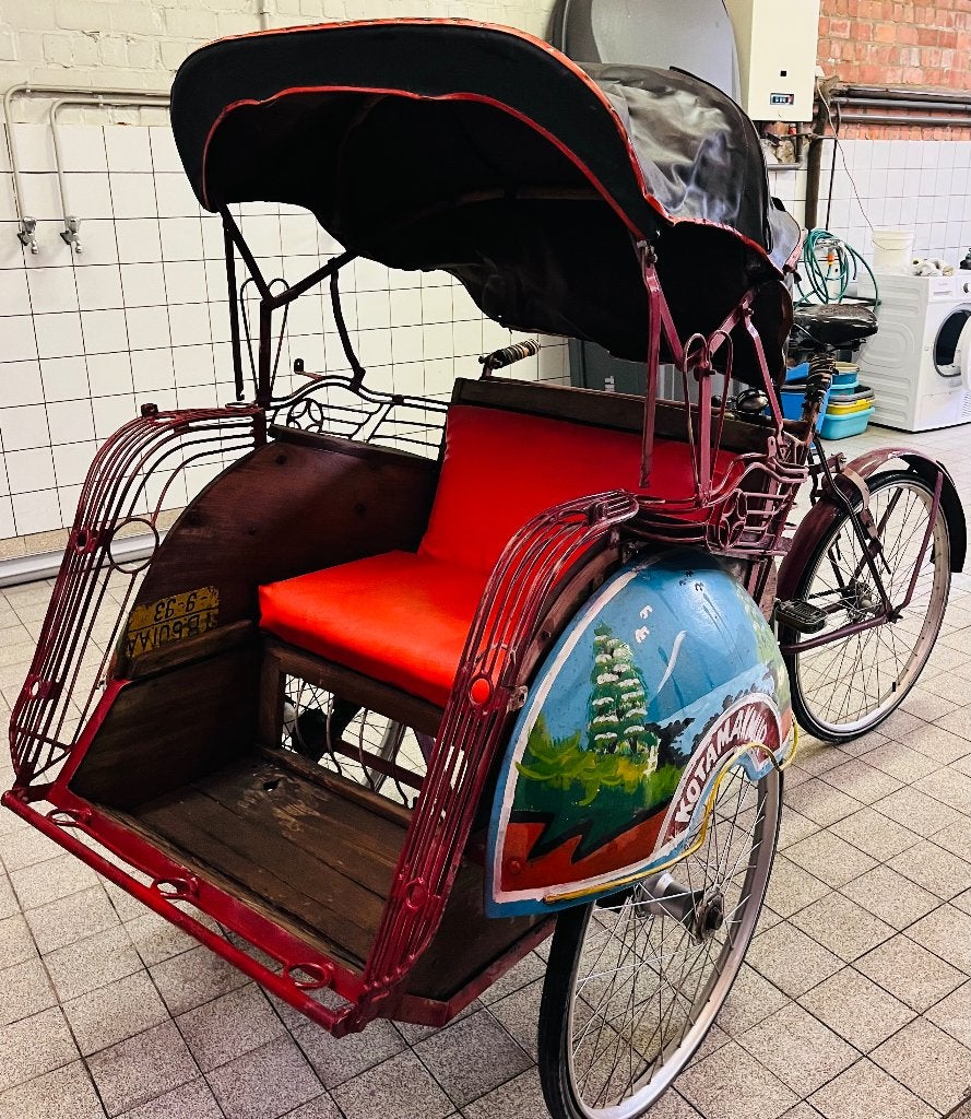 Authentieke Javaanse Becak – Yogyakarta, 51 tot 55 cm, Ophalen, Jaren '60 of nieuwer