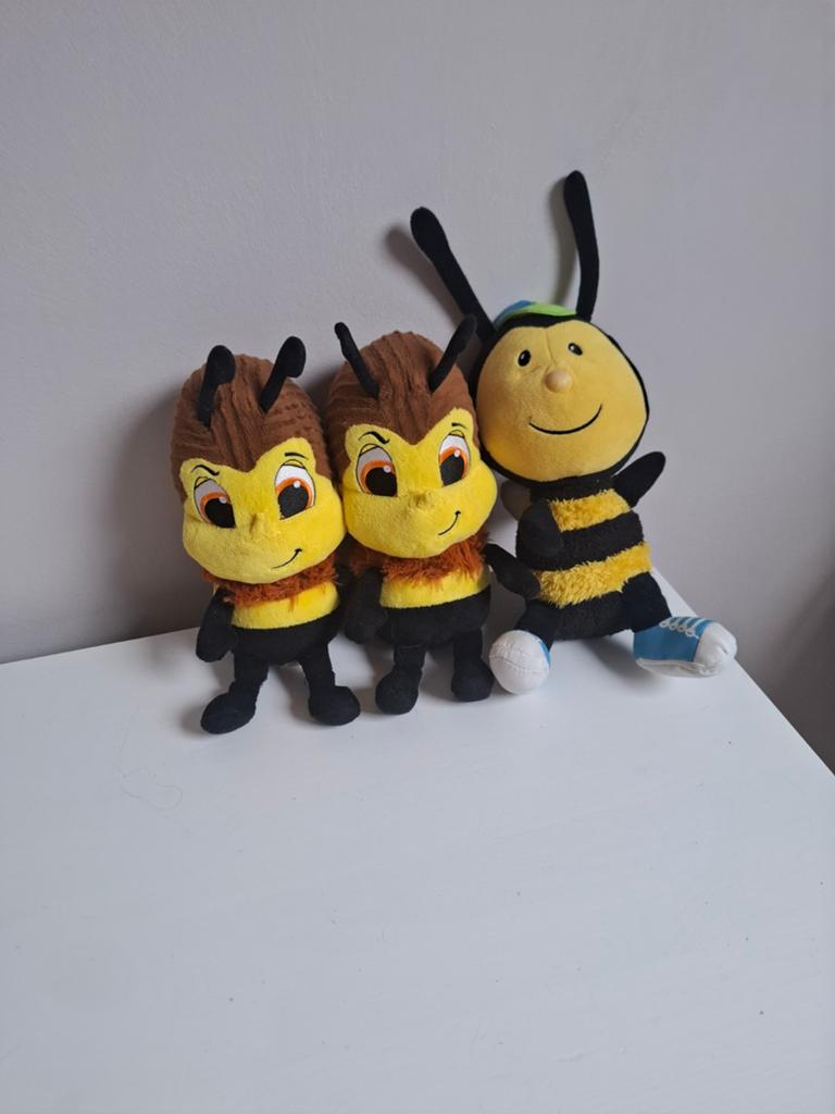 Câlins pour abeilles, Enfants & Bébés, Jouets | Peluches, Enlèvement
