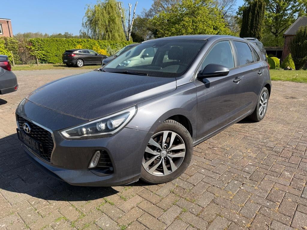 Hyundai i 30 essence 1000 cc, Autos, Argent ou Gris, Euro 6, Entreprise, 5 portes