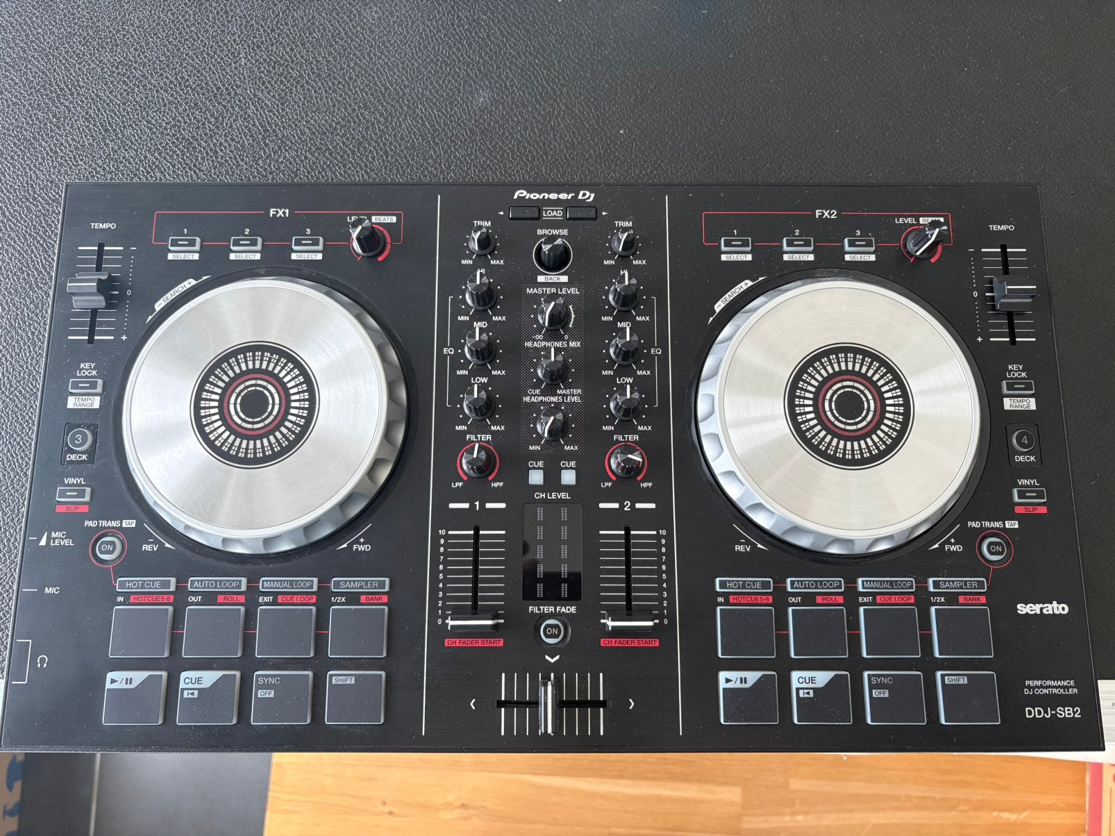 Pioneer DDJ-SB2 dj controller, Musique & Instruments, DJ sets & Platines, Comme neuf, Platine, Pioneer, Enlèvement ou Envoi