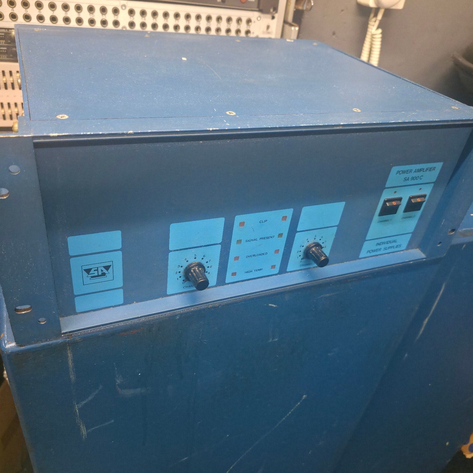 Amplificateur STAGE ACCOMPAGNATEUR 900c, Enlèvement ou Envoi