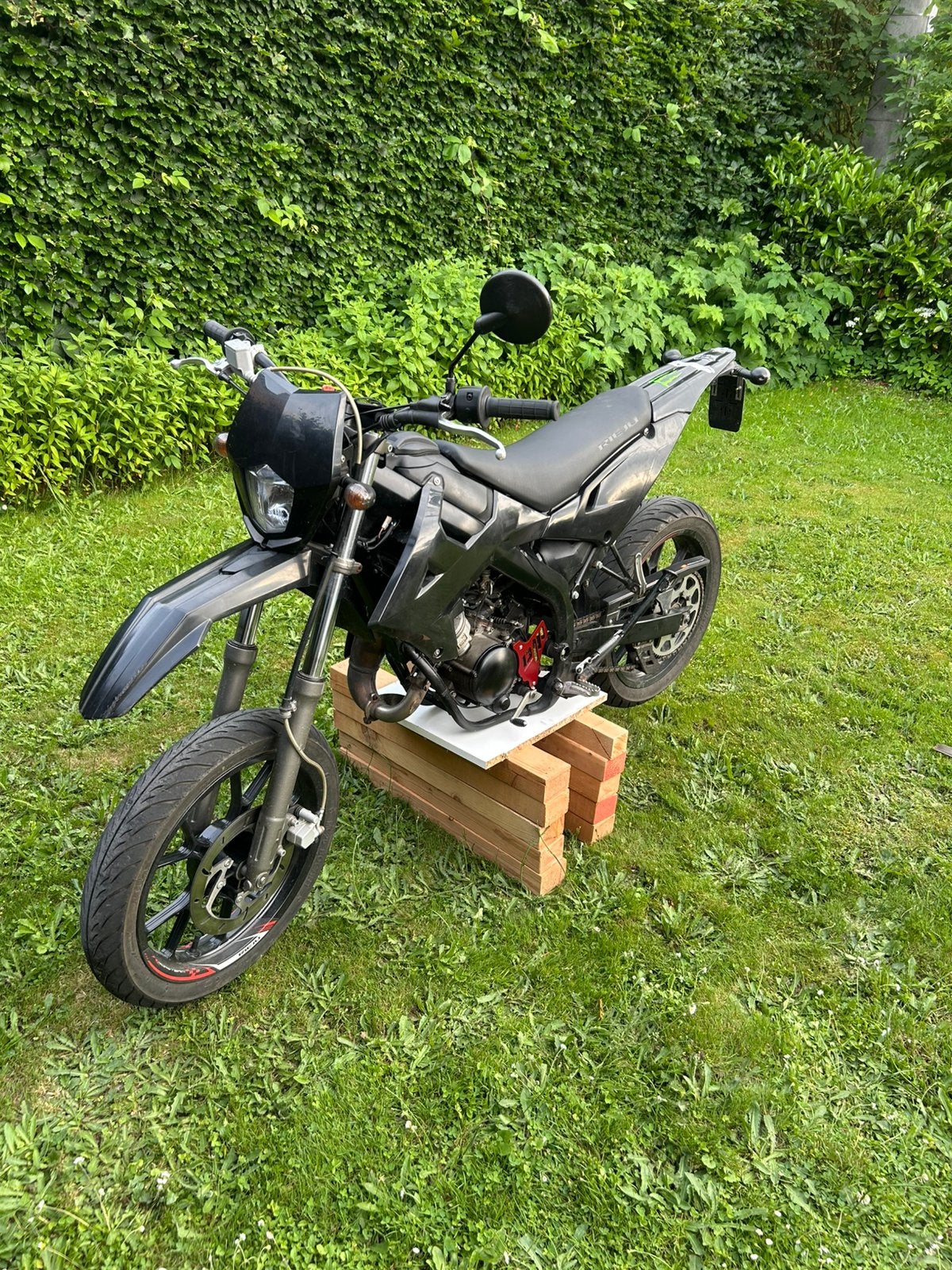 Rieju Mrt Racing + 1 uitlaten, Ophalen, Gebruikt, 49 cc, Klasse B (45 km/u)