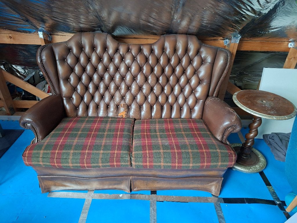 Chaise Chesterfield vintage — avec nouveau tartan, Enlèvement