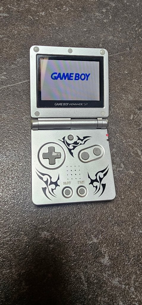 Gameboy SP tribal AGS 101, Enlèvement ou Envoi, Utilisé
