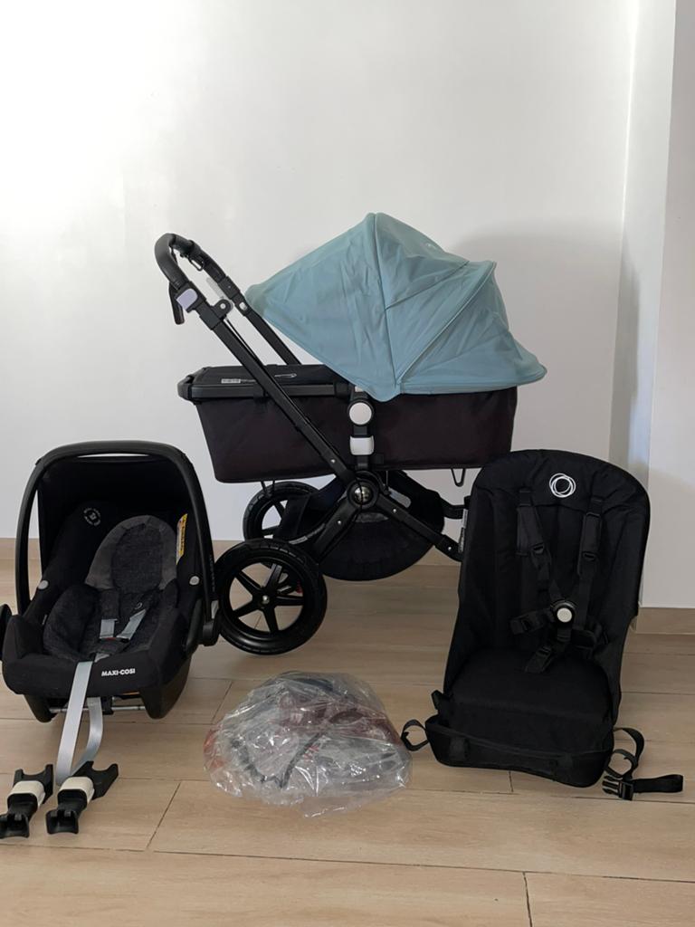 Bugaboo Cameileon 3 Black Skyline Blue 3-en-1, Enfants & Bébés, Buggys, Comme neuf, Maxi-Cosi, Protection de pluie, Dossier réglable