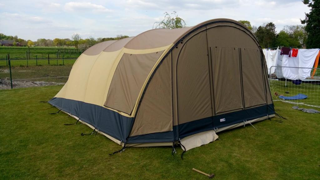 Zeer ruime en kwalitatieve Baco 4600 - ideale familietent, Caravans en Kamperen, Ophalen