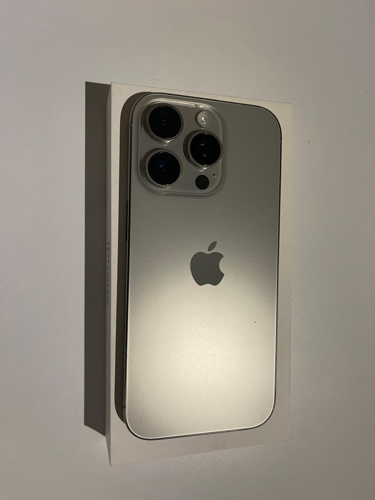 Iphone 16 Pro 128gb, Télécoms, Enlèvement, Comme neuf, IPhone 16 Pro