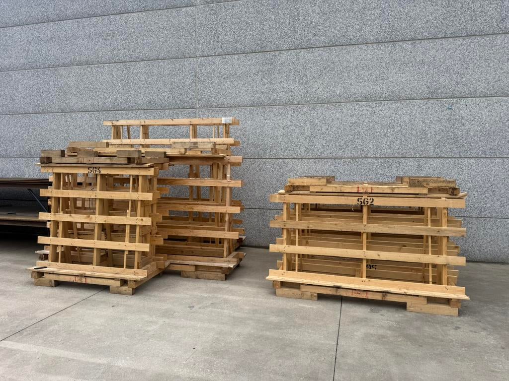 Des chevalets de verre en bois comme neufs, Bricolage & Construction, Enlèvement, Comme neuf