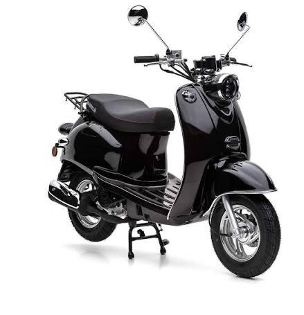 Roller Retro Star (Novas Motors) - defect, voor onderdelen, Fietsen en Brommers, Ophalen, Gebruikt, Klasse B (45 km/u), Benzine