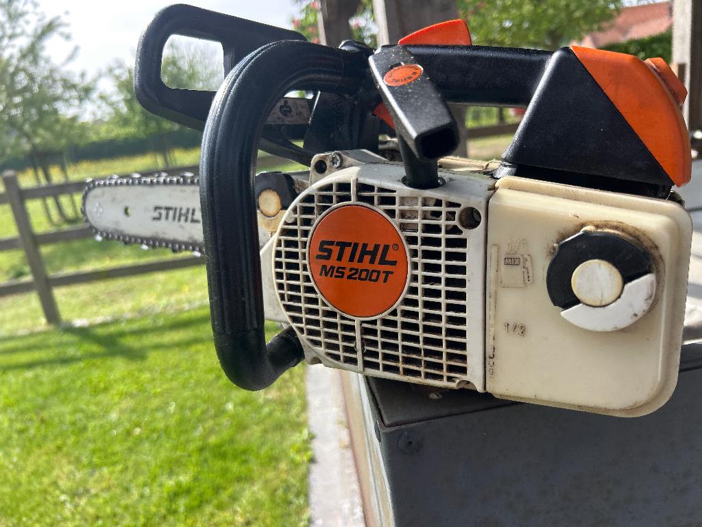 Stihl ms 200 t kettingzaag, Stihl, Tronçonneuse, 30 à 70 mm, Enlèvement