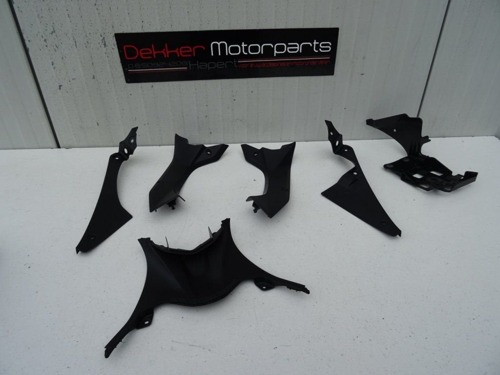 6x Afwerkkap Yamaha YZF R6 2017-2018-2019-2020 RJ27, Motoren, -, -, Nieuw, Ophalen of Verzenden