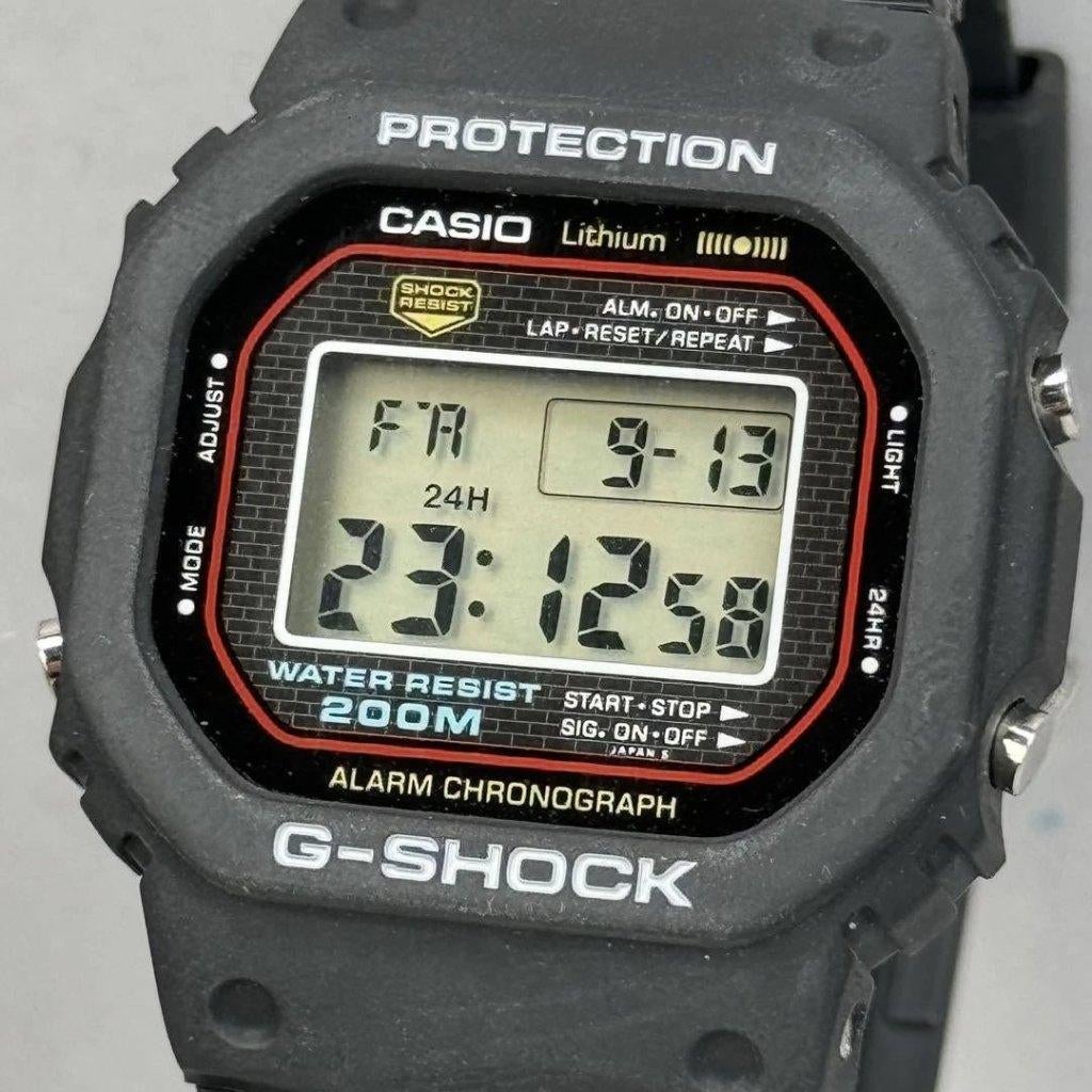 Casio G-SHOCK DW-5000C 1983, Bijoux, Sacs & Beauté, Montres | Hommes, Montre-bracelet, Casio, Enlèvement ou Envoi, Synthétique