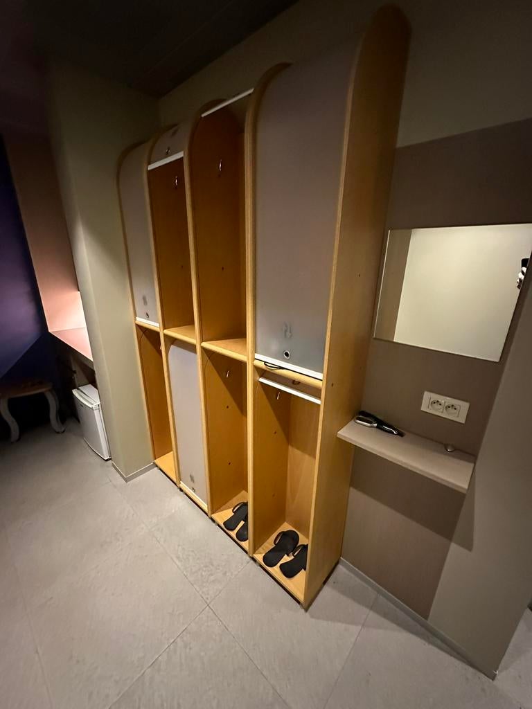 4 dubbele lockers van het merk Club Well, Enlèvement, Comme neuf