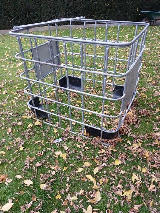 cage métallique citerne pvc 1.000l, Jardin & Terrasse, Enlèvement, Comme neuf, Métal