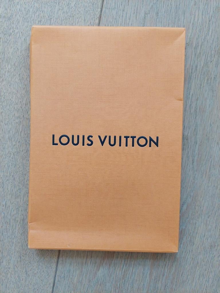 Louis Vuitton iPhone X-hoesje - nieuw, nooit gebruikt - A, Telecommunicatie, Mobiele telefoons | Hoesjes en Screenprotectors | Apple iPhone