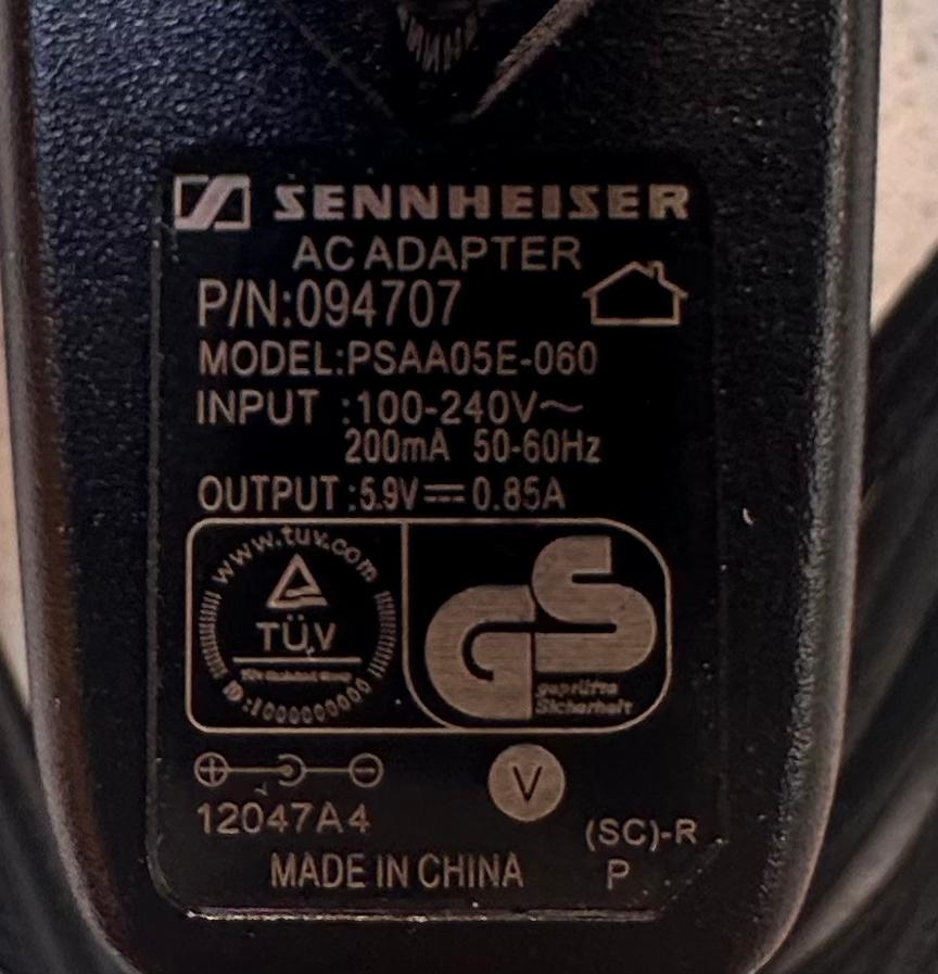 Chargeur Sennheiser PSAA05E-060 - 5.9V - Casques RS, Enlèvement ou Envoi, Utilisé