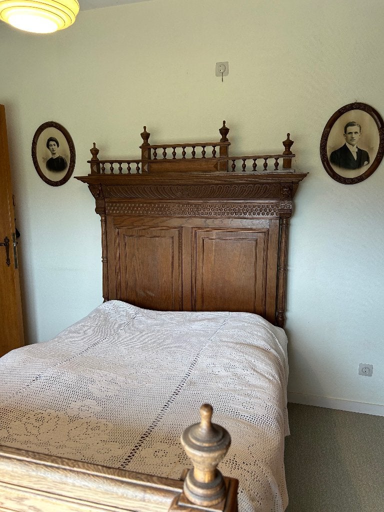 Bed, Huis en Inrichting, Slaapkamer | Bedden, Ophalen, Gebruikt, 140 cm, Twijfelaar