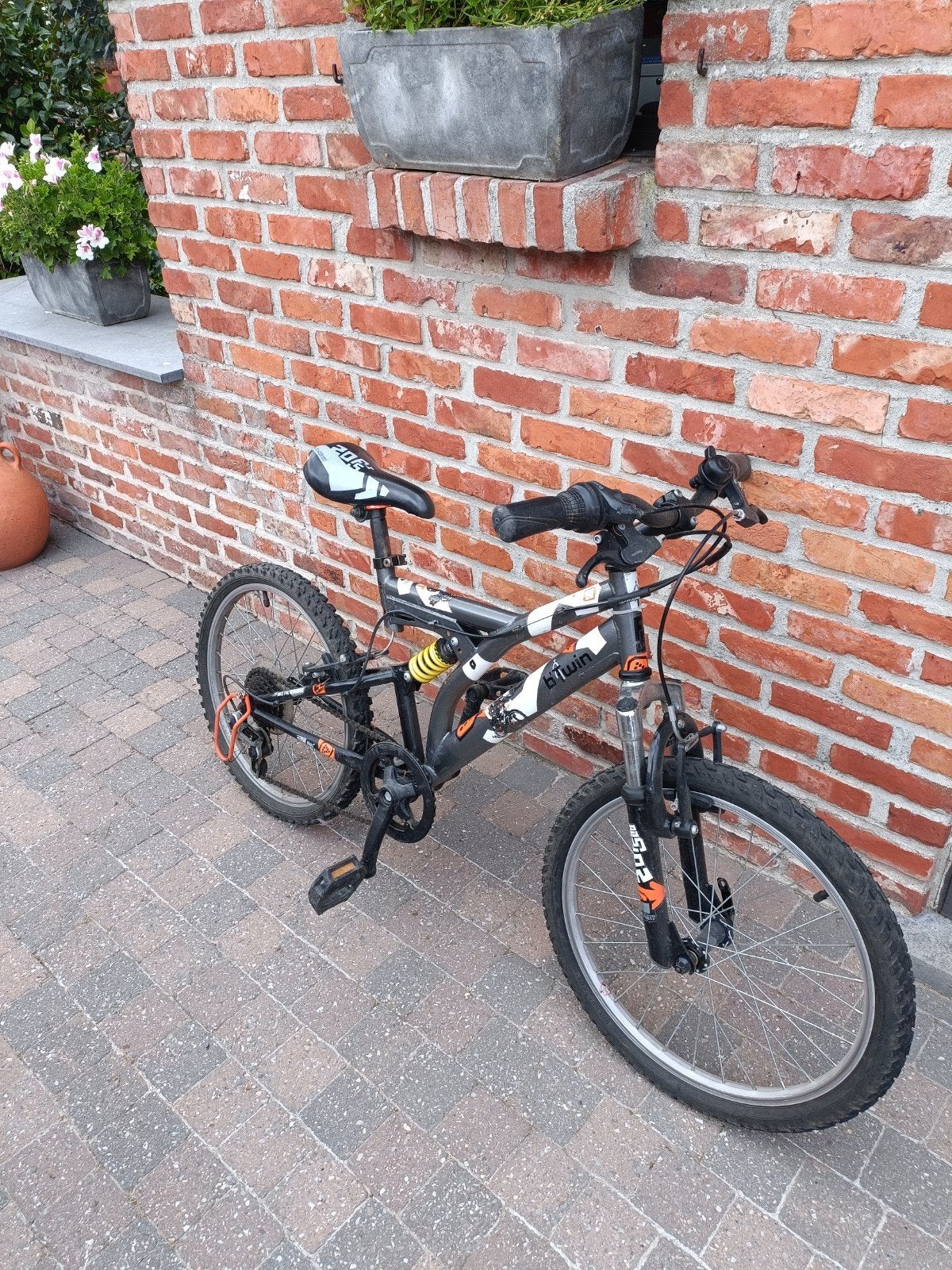 BMX jongens fiets, Enlèvement